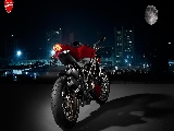 motocykl_na_dachu_ducati